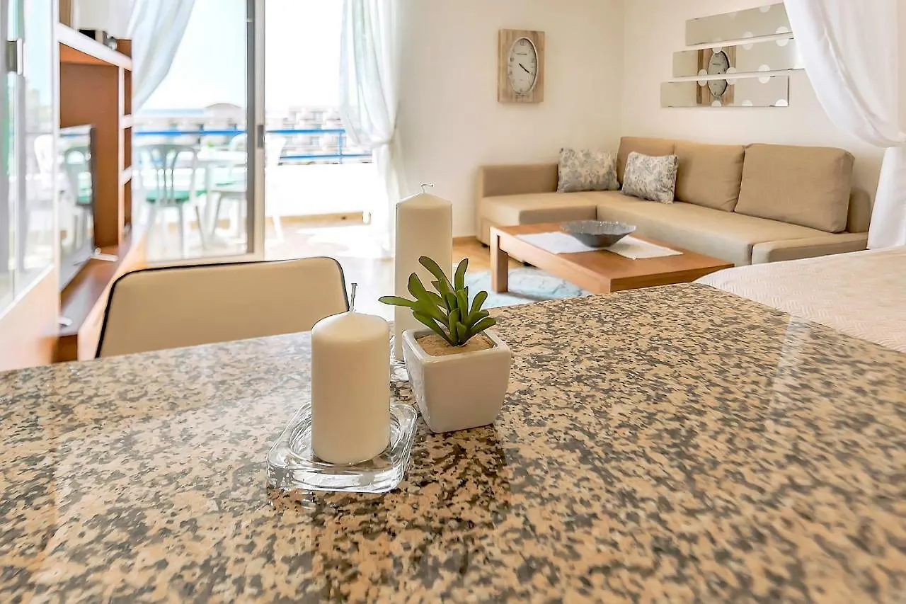 דירות אדחה Studio On The Ocean Coast